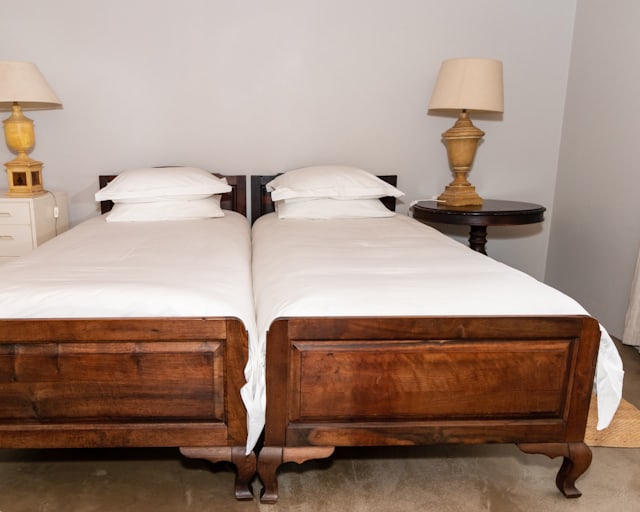 Platform King Bed